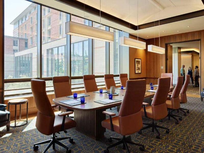 Ucla Meyer And Renee Luskin Conference Center