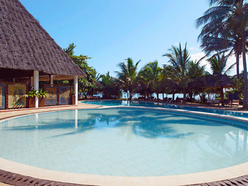 Uroa Bay Beach Resort
