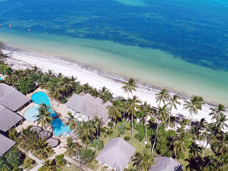 Uroa Bay Beach Resort
