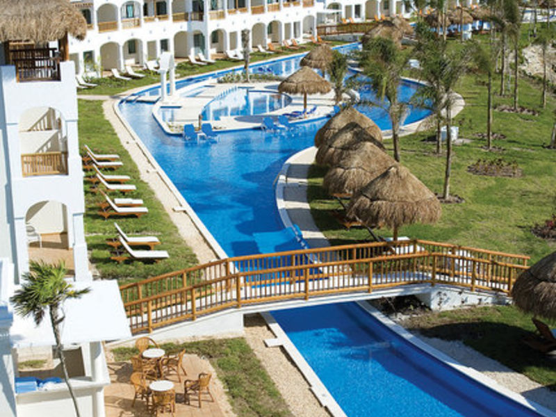 Valentin Imperial Maya