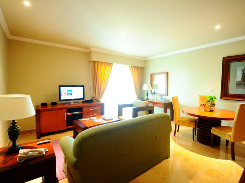 Valentin Imperial Maya