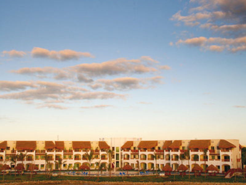 Valentin Imperial Maya