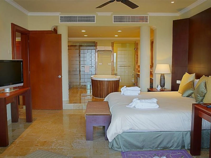 Valentin Imperial Maya