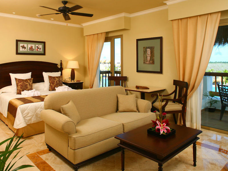 Valentin Imperial Maya