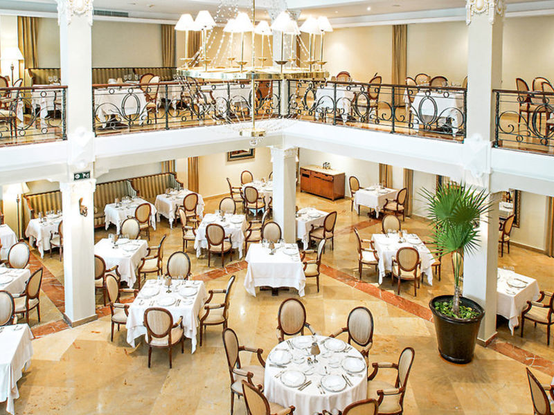 Valentin Imperial Maya