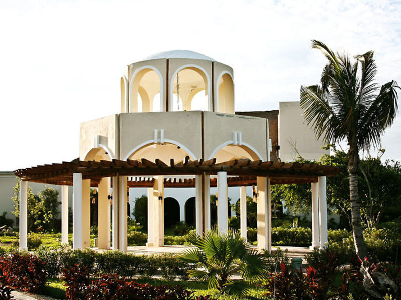 Valentin Imperial Maya