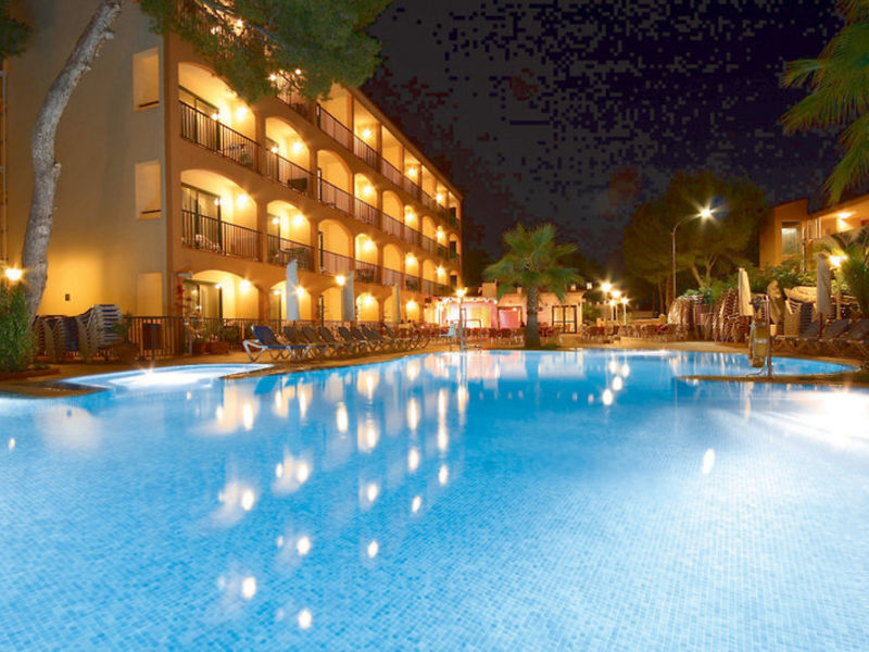 Valentin Paguera Hotel