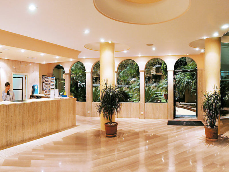Vanity Hotel Golf