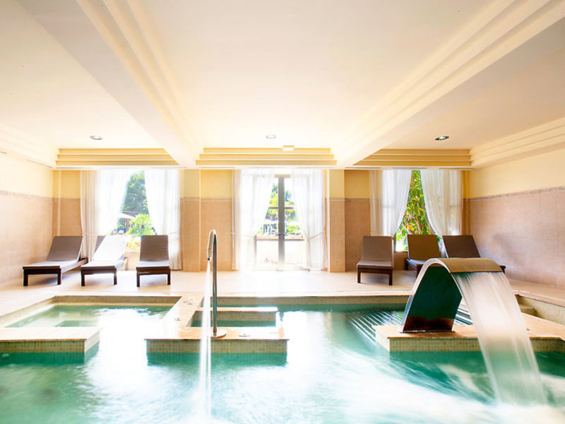 Vanity Hotel Suite & Spa