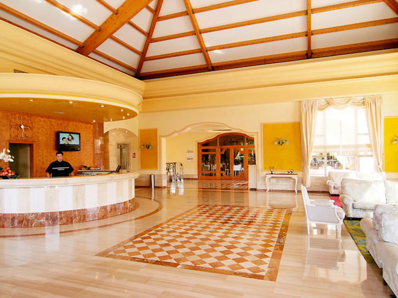 Vanity Hotel Suite & Spa