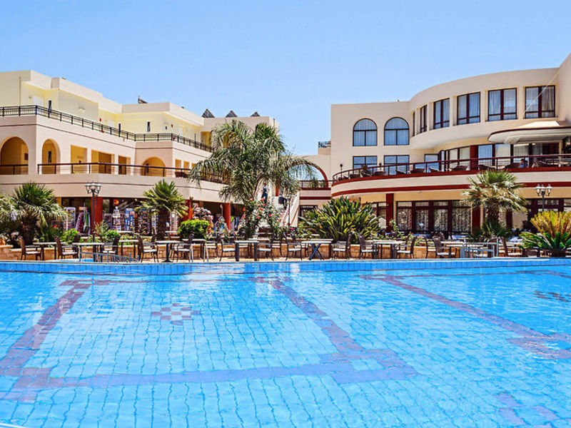 Vantaris Palace