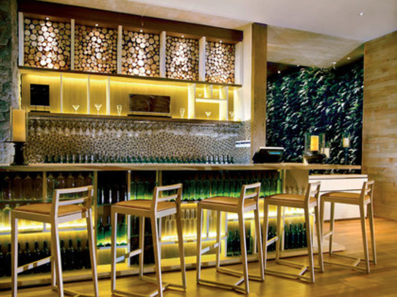 Vasanti Seminyak Resort