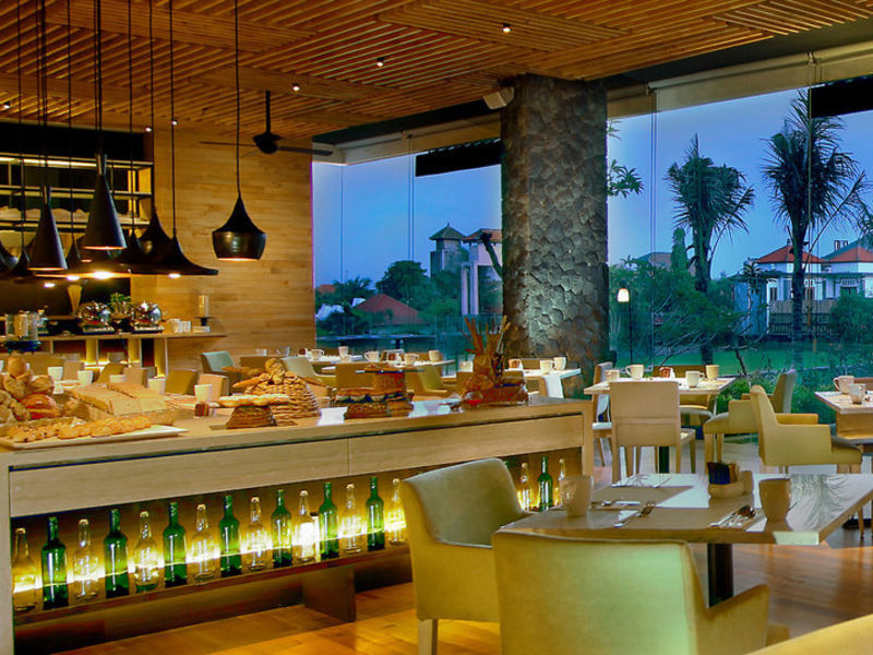 Vasanti Seminyak Resort