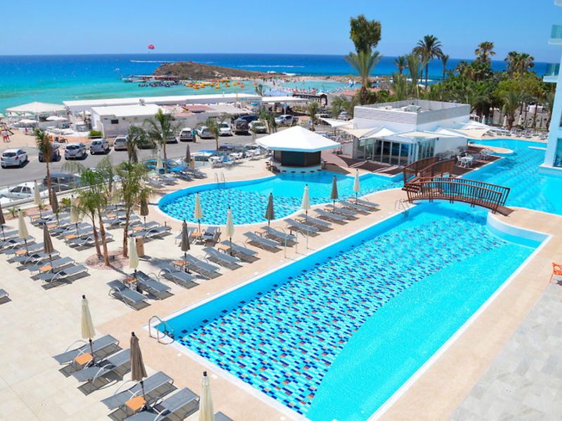 Vassos Nissi Plage