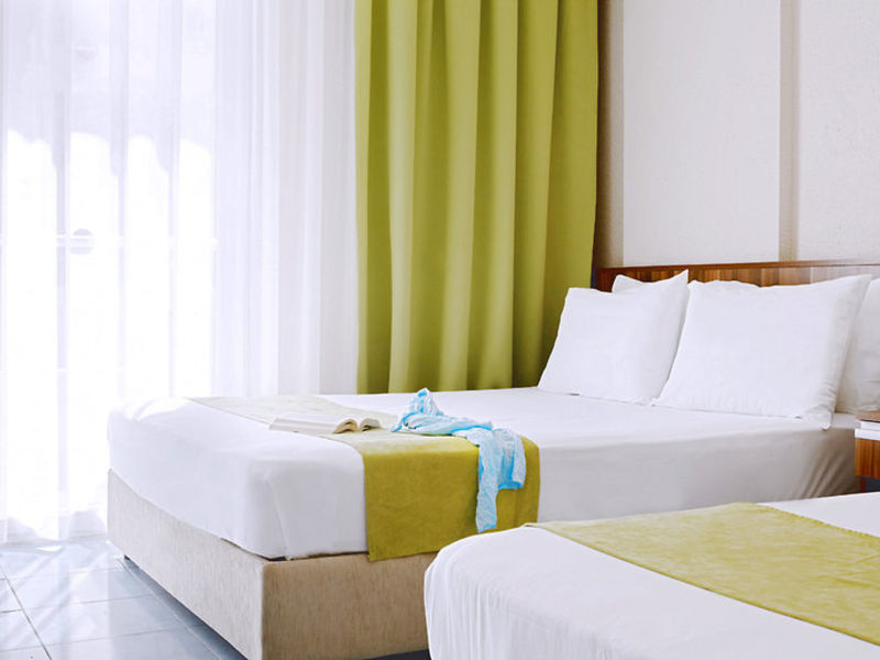 Vela Hotel