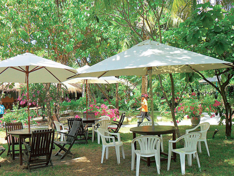 Velidhu Beach Resort