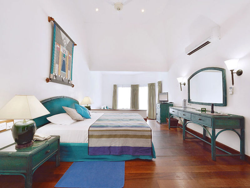 Velidhu Beach Resort