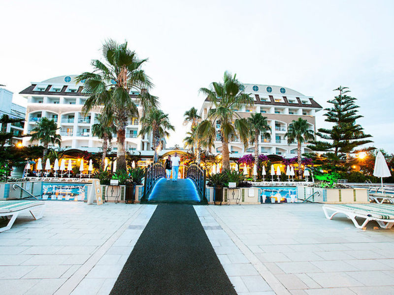 Vera Mare Resort