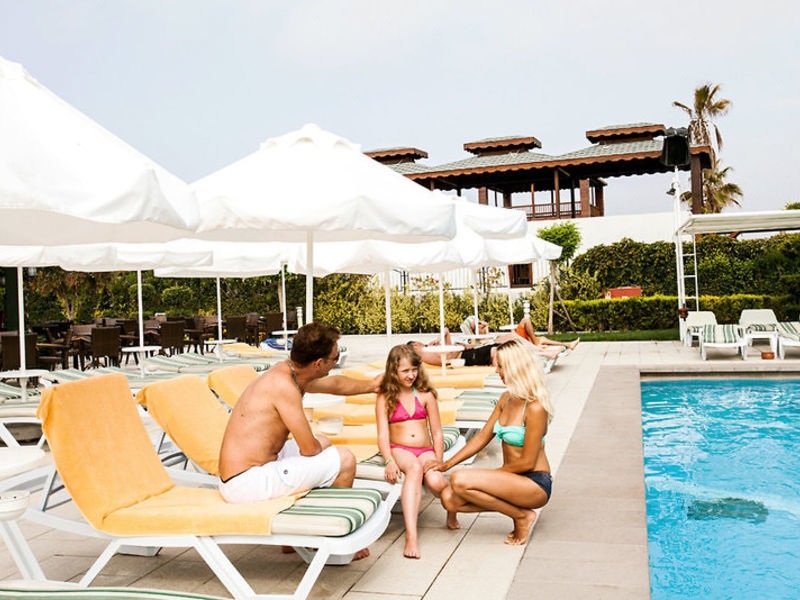 Vera Mare Resort