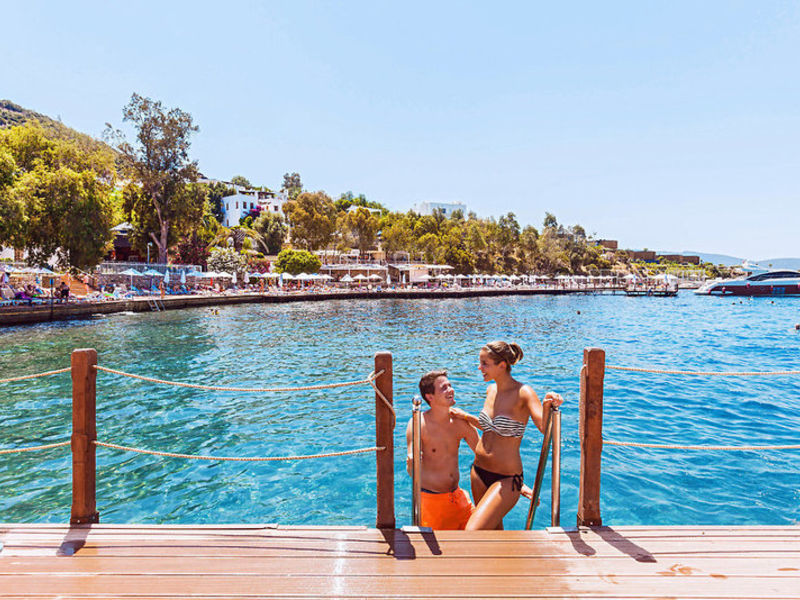 Vera Miramar Resort