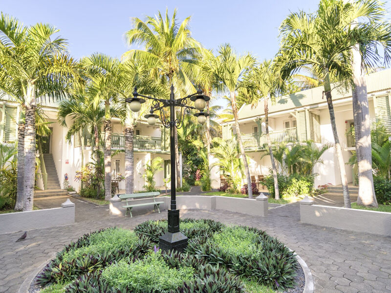 Veranda Grand Baie Hotel &Amp; Spa