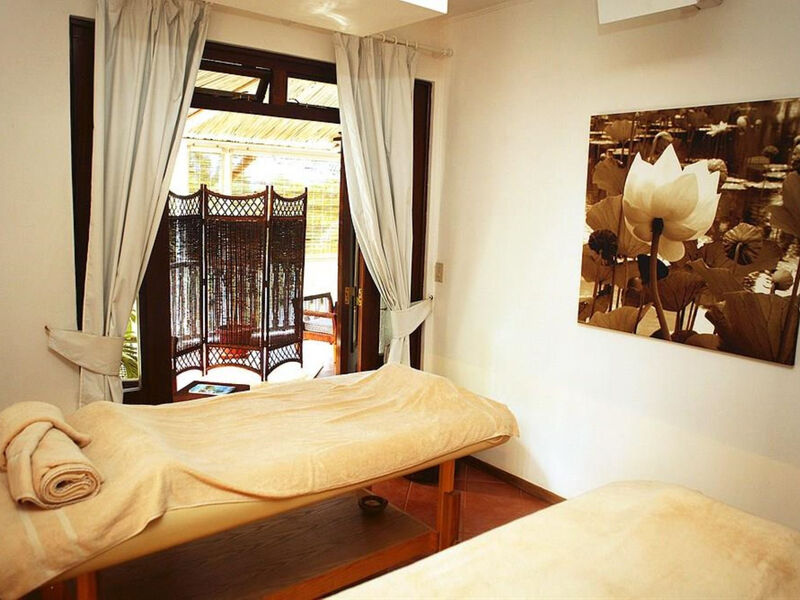 Veranda Grand Baie Hotel &Amp; Spa