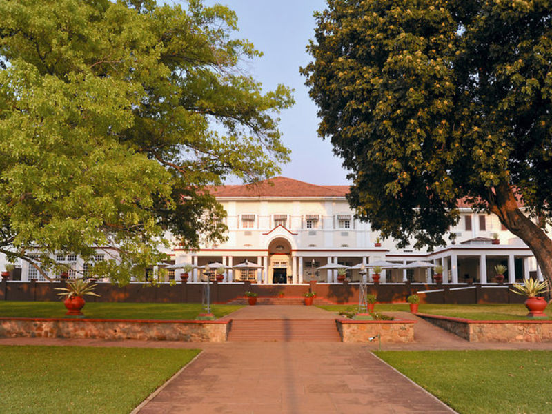 Victora Falls Hotel