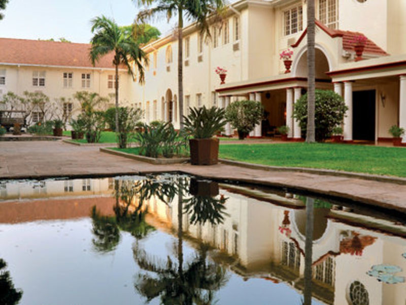 Victora Falls Hotel