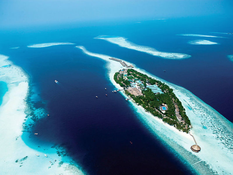Vilamendhoo Island Resort