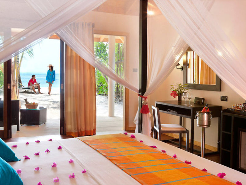 Vilamendhoo Island Resort