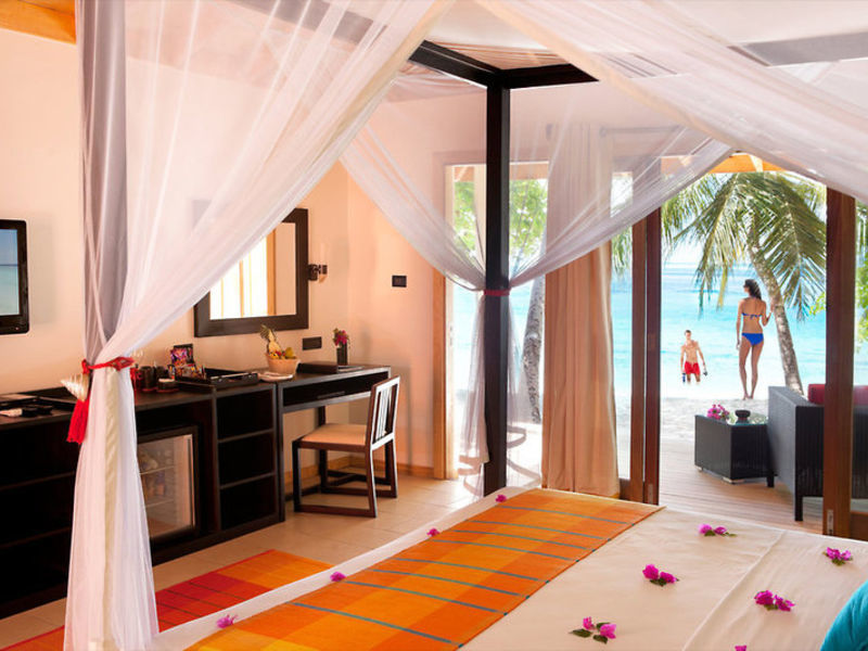 Vilamendhoo Island Resort