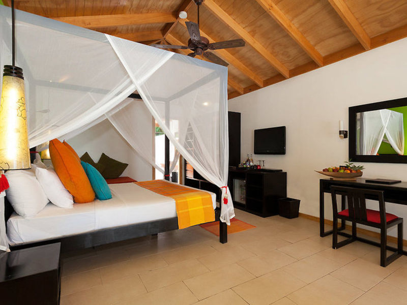 Vilamendhoo Island Resort