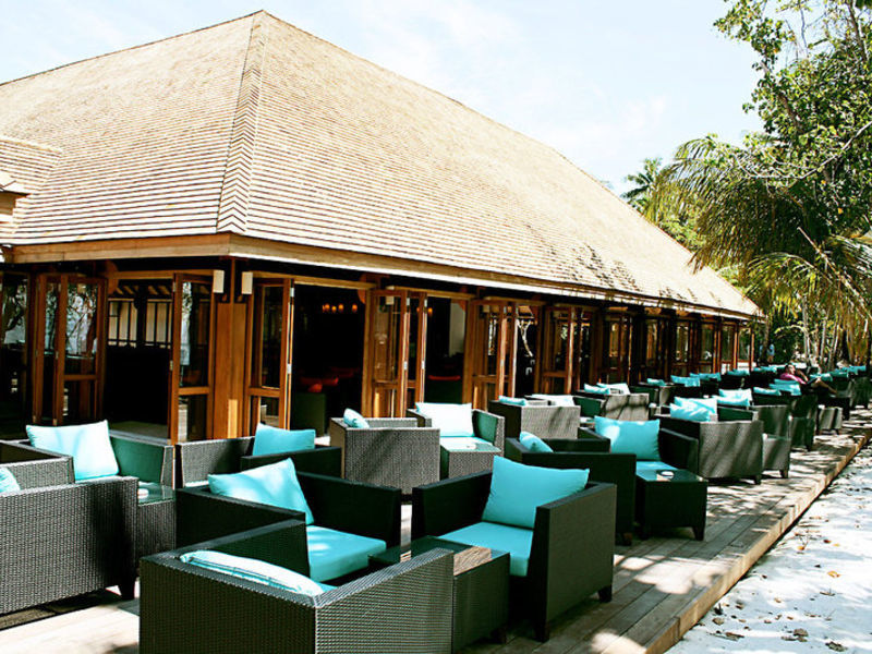 Vilamendhoo Island Resort
