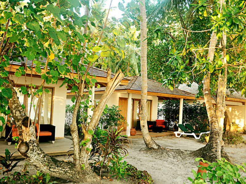 Vilamendhoo Island Resort