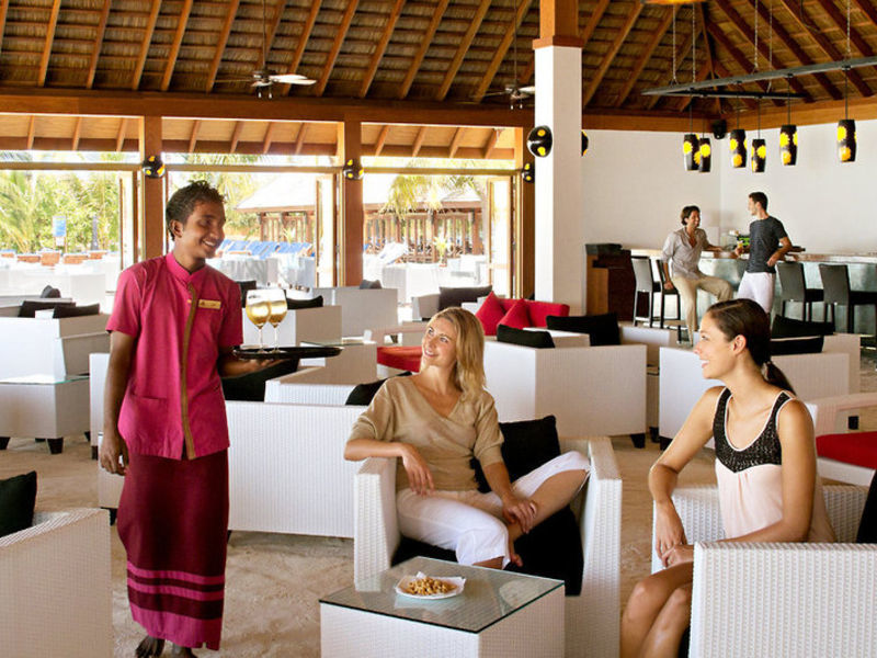 Vilamendhoo Island Resort & Spa