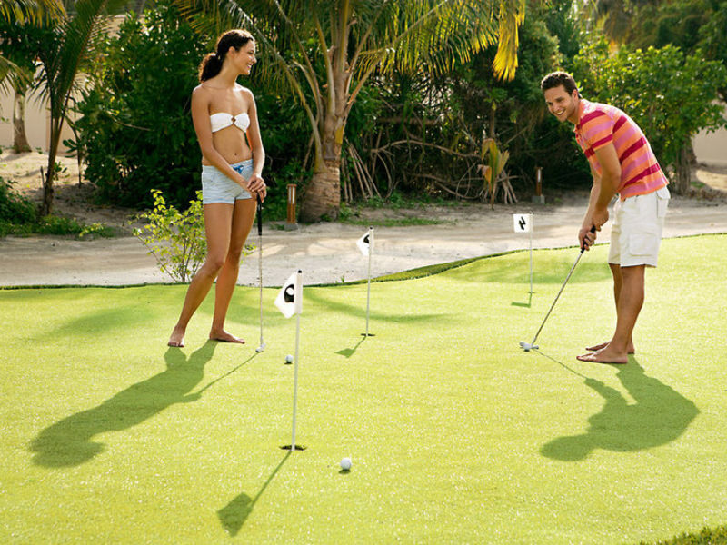 Vilamendhoo Island Resort & Spa