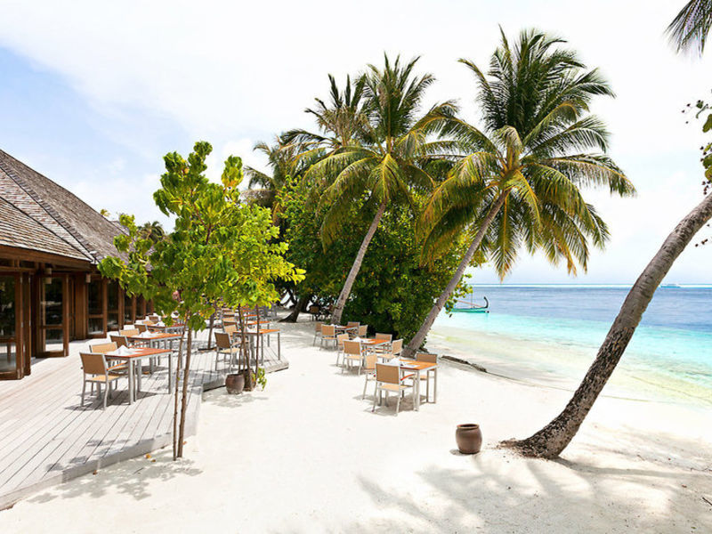 Vilamendhoo Island Resort & Spa