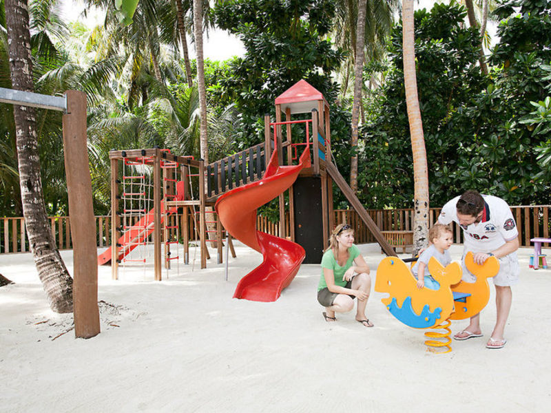 Vilamendhoo Island Resort & Spa