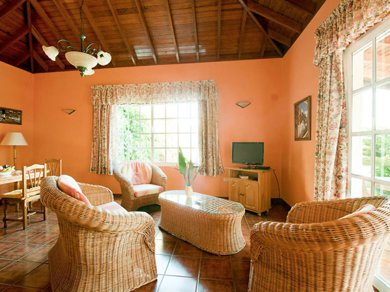 Villa & Casitas Caldera