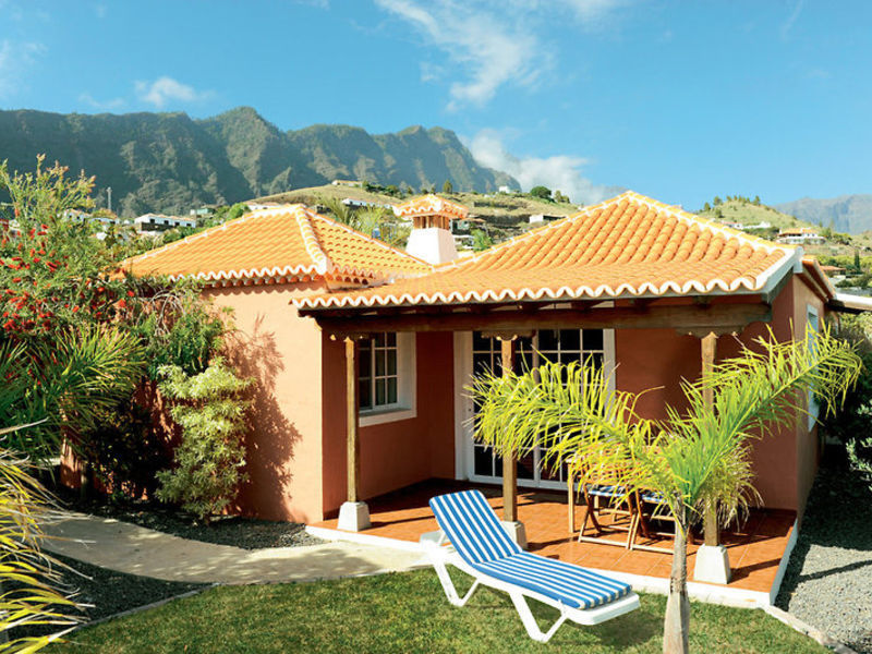 Villa & Casitas Caldera