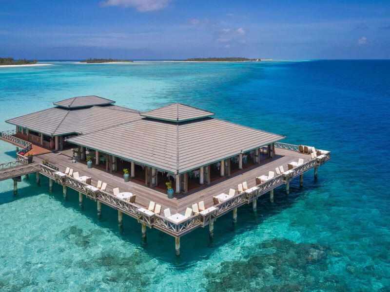 Villa Park Sun Island