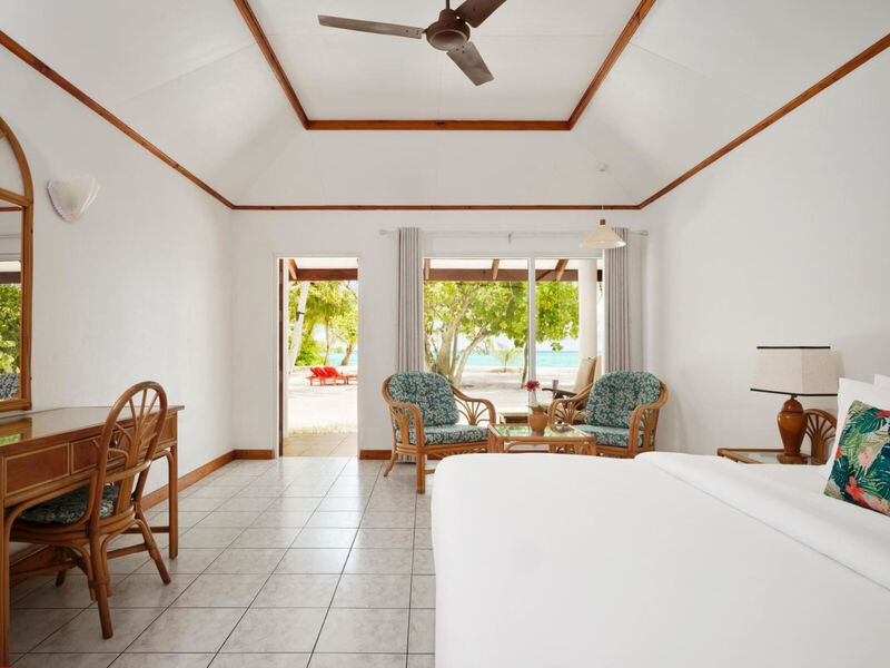 Villa Park Sun Island