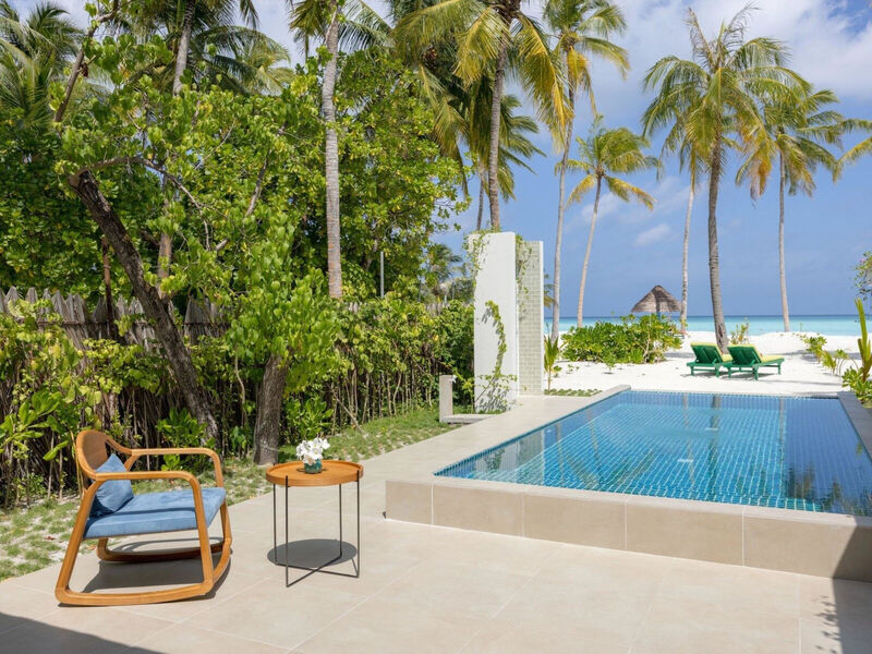 Villa Park Sun Island