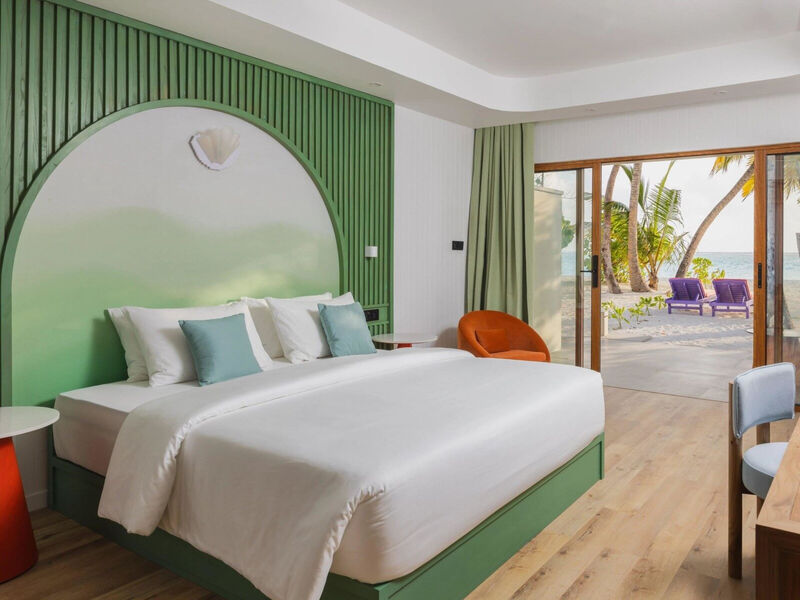 Villa Park Sun Island