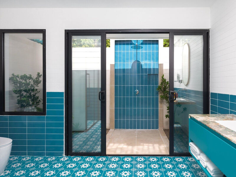 Villa Park Sun Island