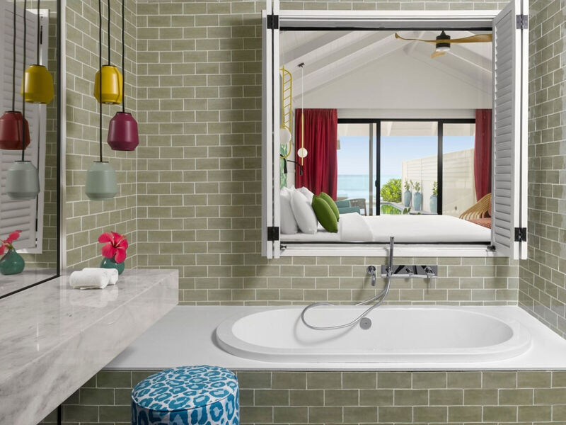 Villa Park Sun Island