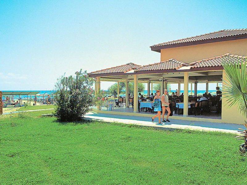 Villa Side