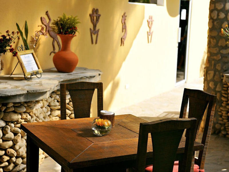 Villa Taina