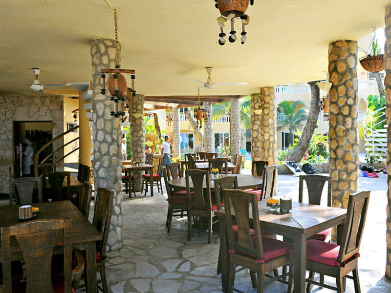 Villa Taina