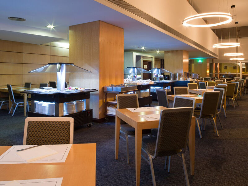 Vip Executive Azores Hotel